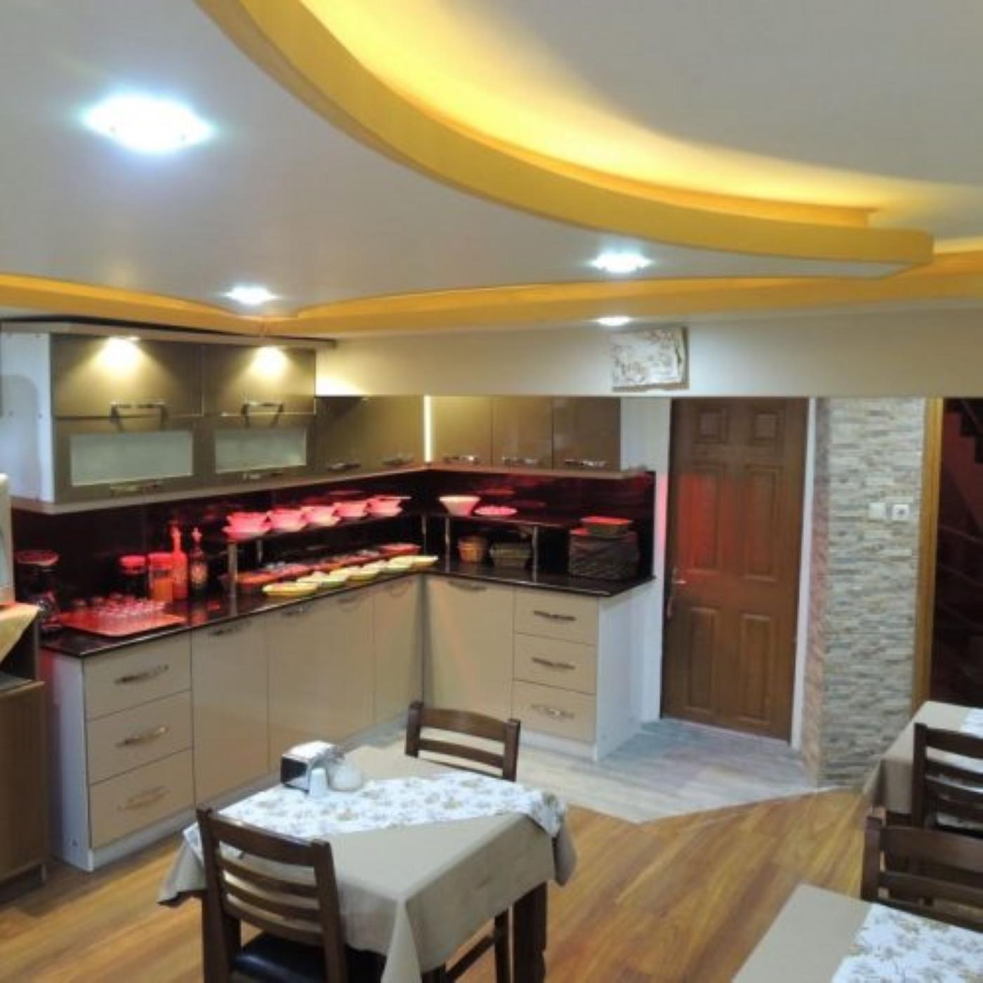 Adana Saray Hotel Exterior photo