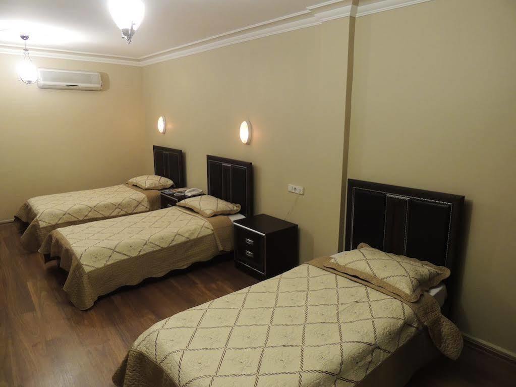 Adana Saray Hotel Exterior photo